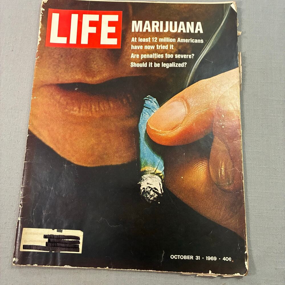 Vintage 1969 LIFE Magazine Marijuana Legalization Cannabis Oct 31 See Descr